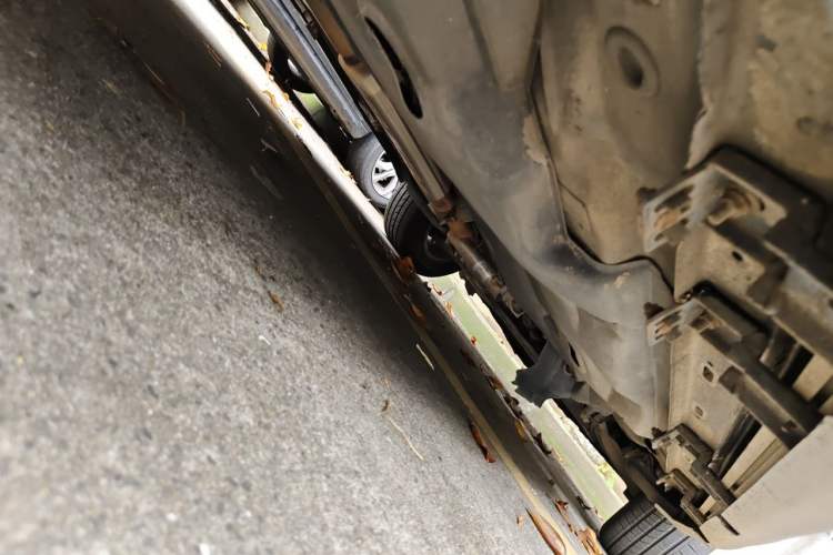 Used Jeep Cherokee 2016 2.4L Professional Edition Chassis Rear Right