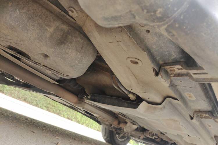 Used Jeep Cherokee 2016 2.4L Professional Smart Version Chassis Rear Right
