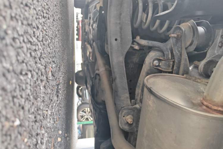Used Jeep Cherokee 2016 2.0L Superior Edition Chassis Rear Right