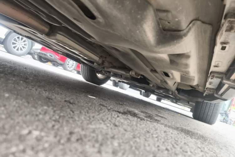 Used Jeep Cherokee 2016 2.4L Leading Edition Chassis Rear Right