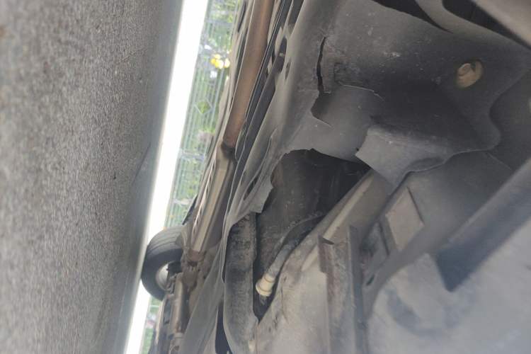 Used Jeep Cherokee 2016 2.4L Leading Edition Chassis Rear Right