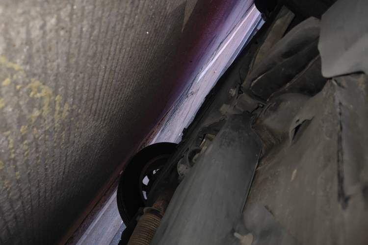 Used Jeep Cherokee 2016 2.4L Superior Edition Chassis Rear Right
