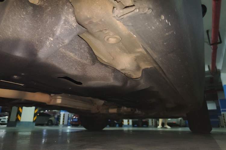 Used Jeep Cherokee 2016 2.4L Professional Smart Version Chassis Rear Right