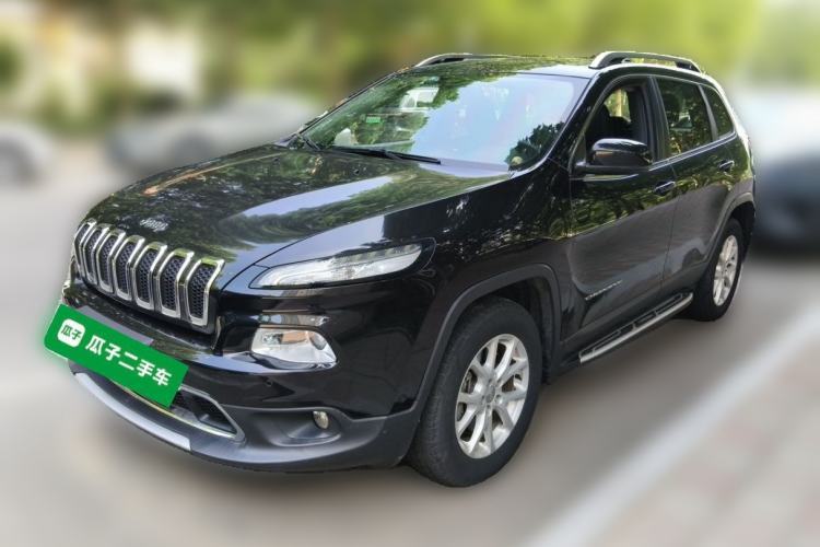 Used Jeep Cherokee 2016 2.4L Professional Smart Version Guazi used car, China used car export, Used car for sale, Used  cars, Cheapest cars for sale
