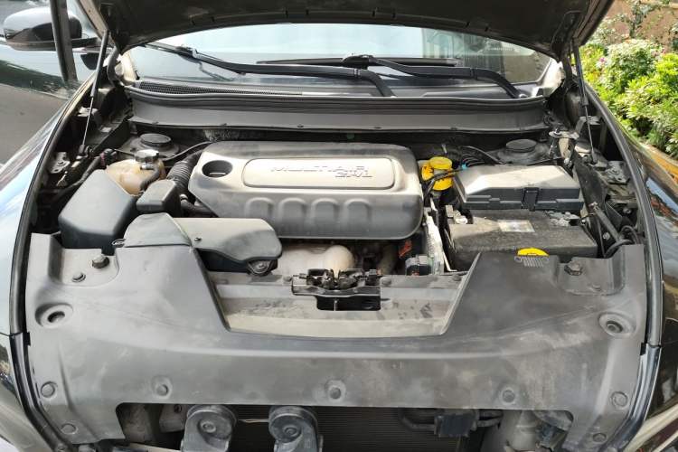 Used Jeep Cherokee 2016 2.4L Professional Smart Version Engine Bay