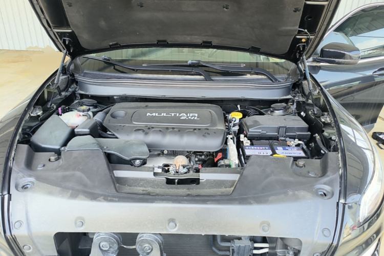 Used Jeep Cherokee 2016 2.4L Professional Smart Version Engine Bay