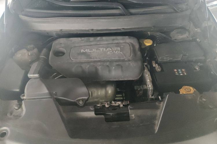 Used Jeep Cherokee 2016 2.4L Leading Edition Engine Bay