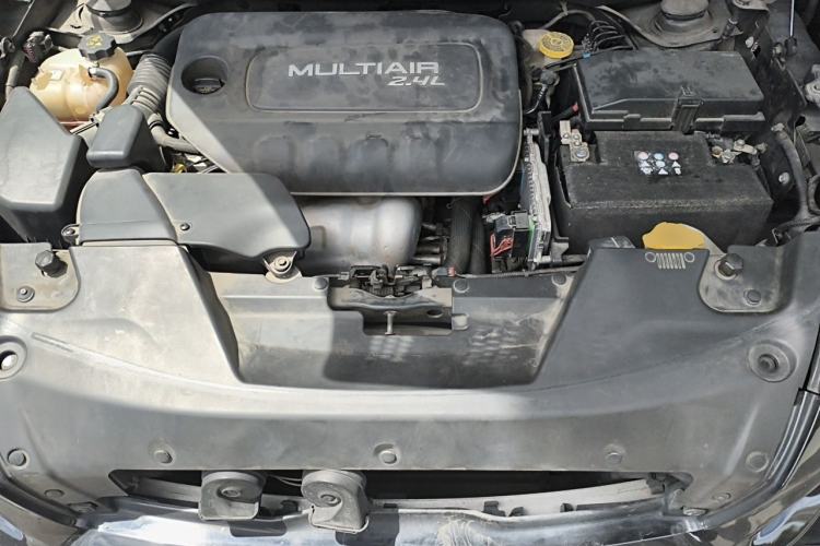 Used Jeep Cherokee 2016 2.4L Leading Smart Version Engine Bay