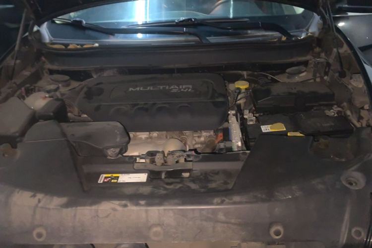 Used Jeep Cherokee 2016 2.4L Leading Edition Engine Bay
