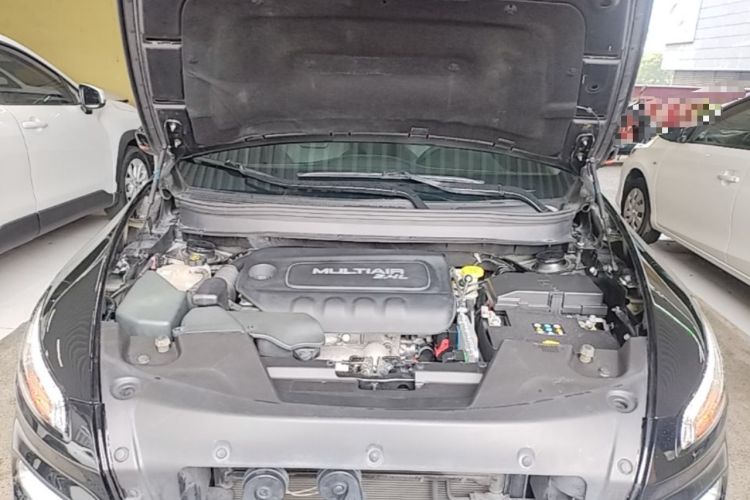 Used Jeep Cherokee 2016 2.4L Leading Edition Engine Bay