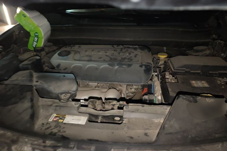 Used Jeep Cherokee 2016 2.4L Professional Smart Version Engine Bay