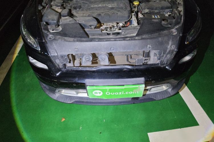 Used Jeep Cherokee 2016 2.4L Leading Edition Engine Bay