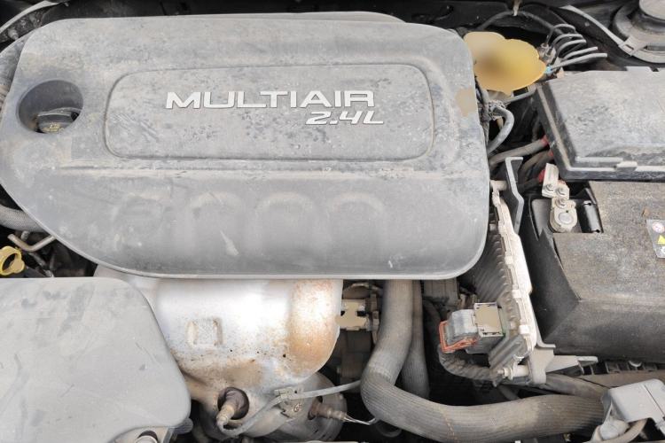 Used Jeep Cherokee 2016 2.4L Leading Edition Engine Bay