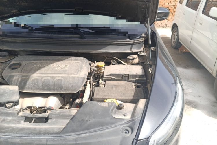 Used Jeep Cherokee 2016 2.4L Professional Smart Version Engine Bay Left