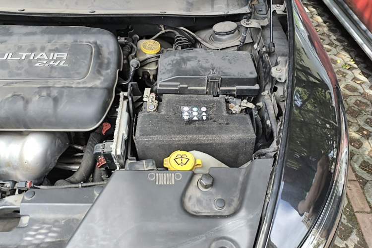 Used Jeep Cherokee 2016 2.4L Leading Smart Version Engine Bay Left