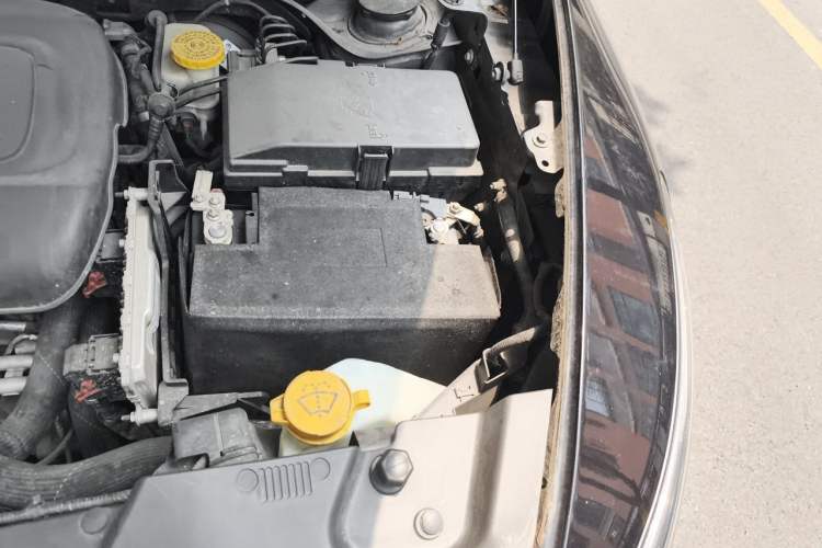 Used Jeep Cherokee 2016 2.4L Leading Smart Version Engine Bay Left