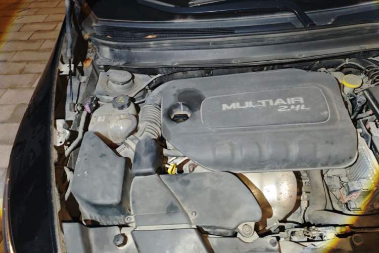 Used Jeep Cherokee 2016 2.4L Professional Edition Engine Bay Right