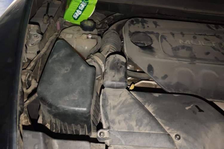 Used Jeep Cherokee 2016 2.4L Professional Smart Version Engine Bay Right