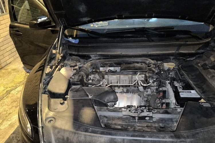 Used Jeep Cherokee 2016 2.4L Leading Smart Version Engine Bay Right