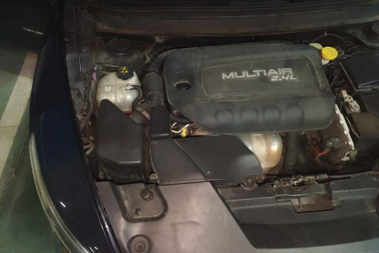 Used Jeep Cherokee 2016 2.4L Professional Smart Version Engine Bay Right