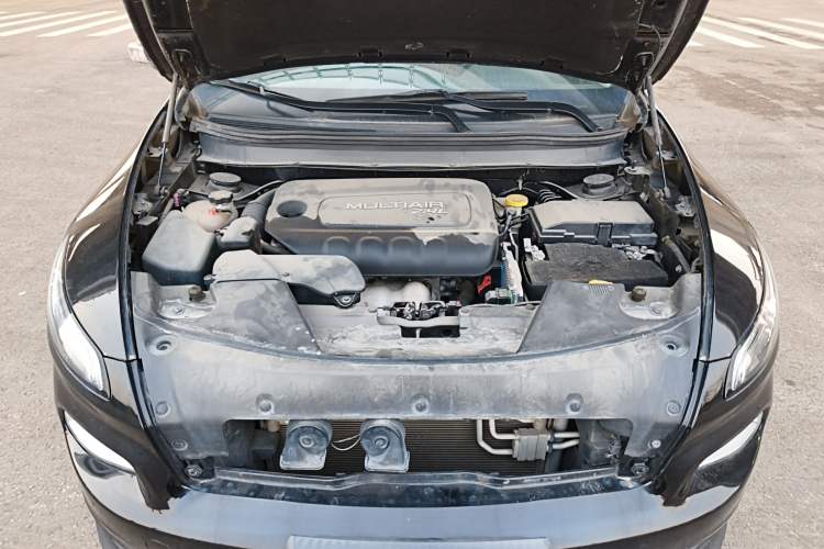 Used Jeep Cherokee 2016 2.4L Leading Smart Version Engine Bay