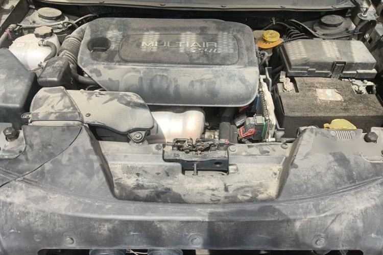 Used Jeep Cherokee 2016 2.4L Leading Edition Engine Bay