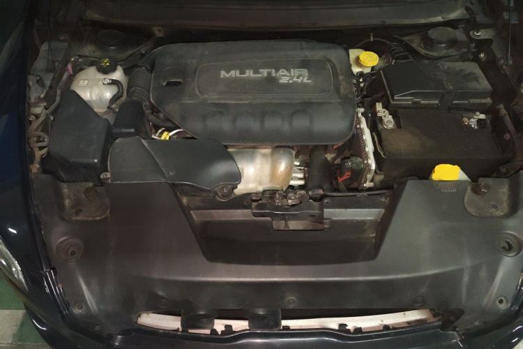Used Jeep Cherokee 2016 2.4L Professional Smart Version Engine Bay