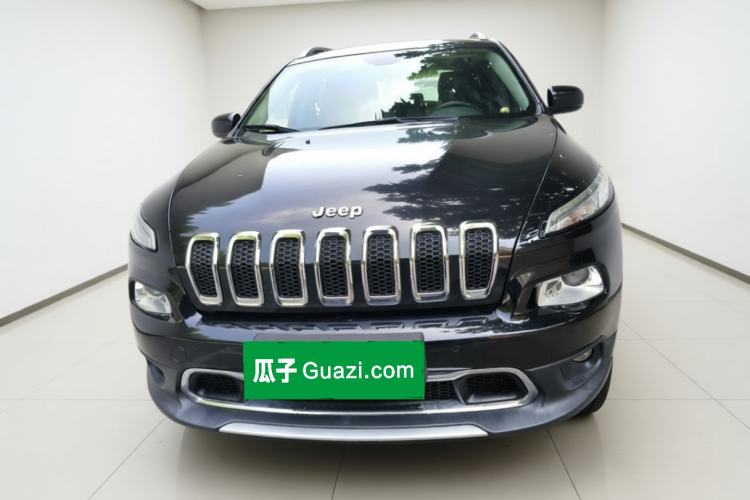 Used Jeep Cherokee 2016 2.4L Professional Smart Version Exterior 1