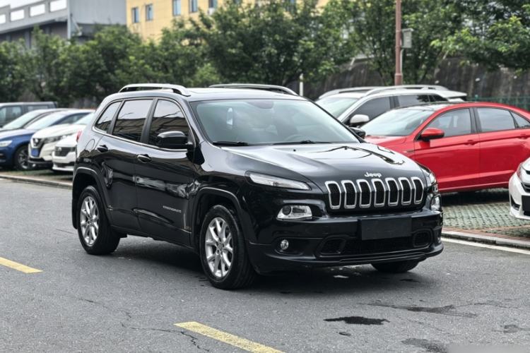 Used Jeep Cherokee 2016 2.4L Leading Edition Exterior 1