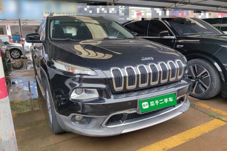 Used Jeep Cherokee 2016 2.4L Professional Edition Exterior 1