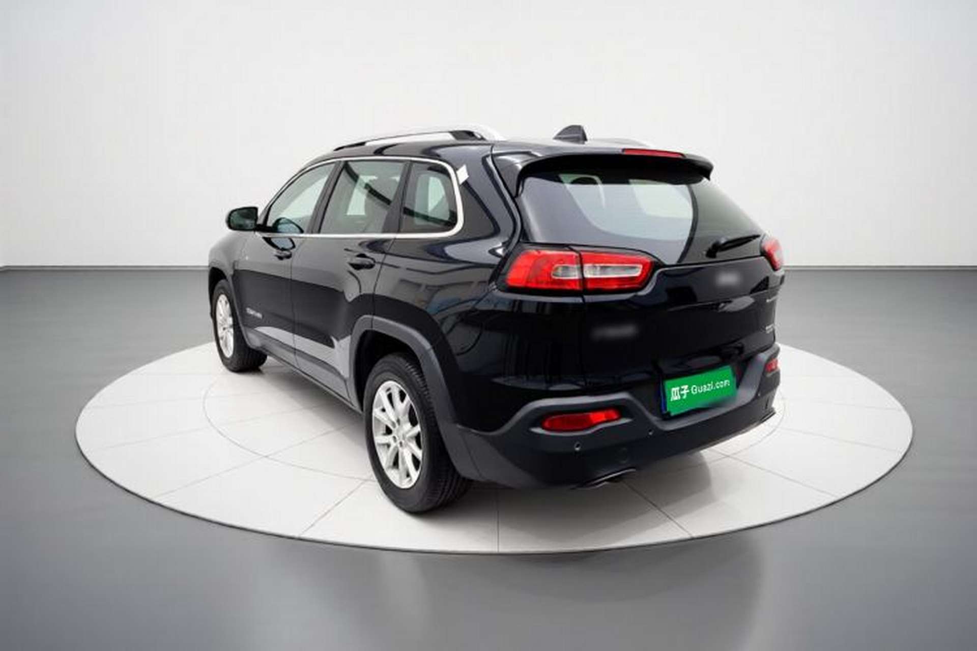 Used Jeep Cherokee 2016 2.0L Superior Edition Exterior 3