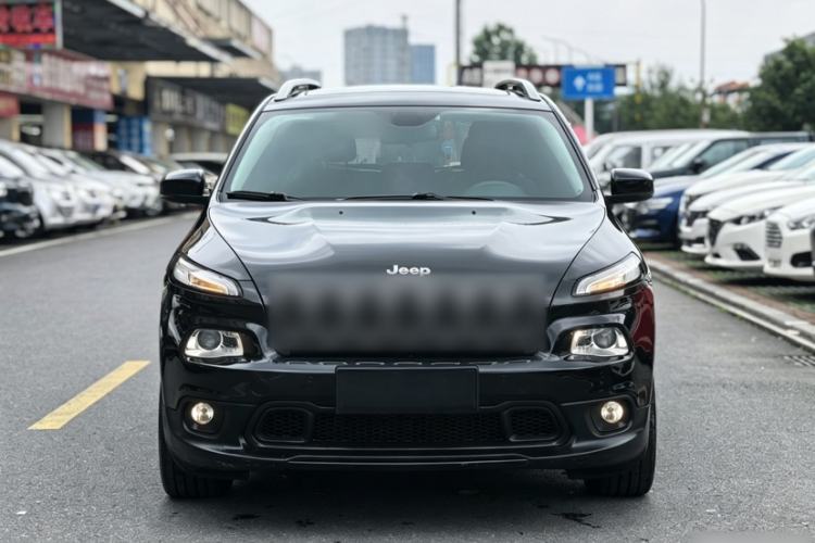 Used Jeep Cherokee 2016 2.4L Leading Edition Exterior 4