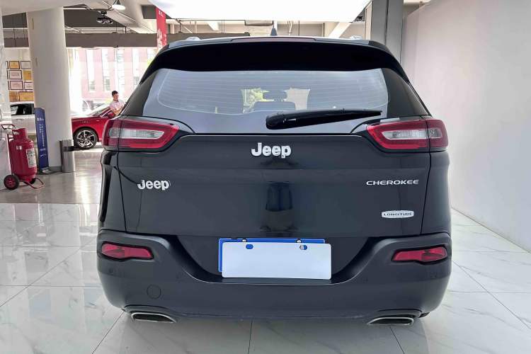 Used Jeep Cherokee 2016 2.4L Leading Edition Exterior 5