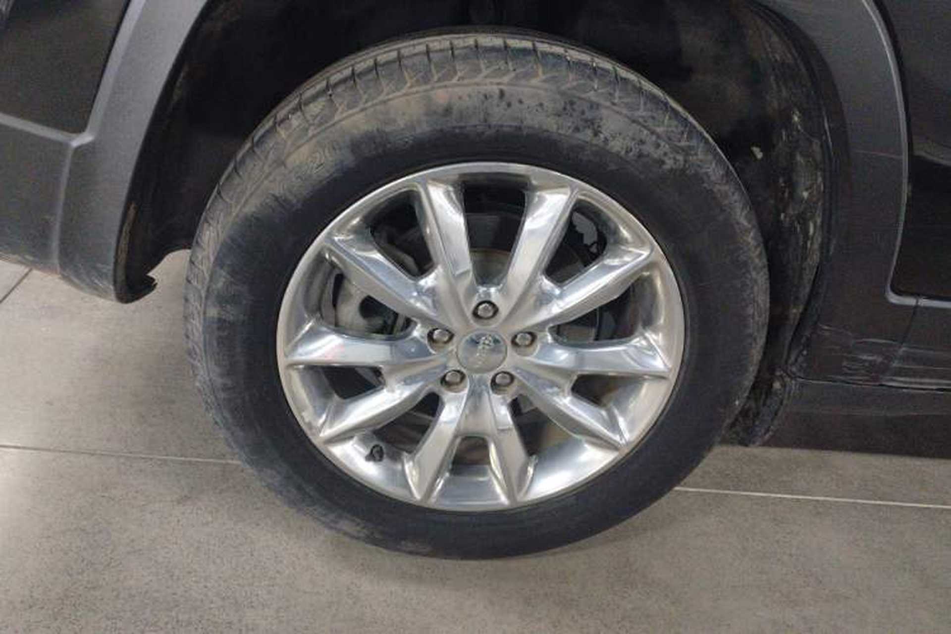 Used Jeep Cherokee 2016 2.4L Superior Edition Exterior 5