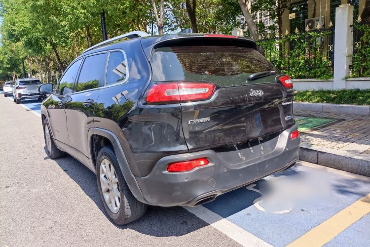 Used Jeep Cherokee 2016 2.4L Leading Edition Exterior 5