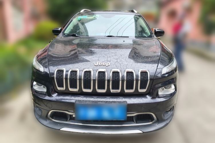 Used Jeep Cherokee 2016 2.4L Professional Smart Version Front