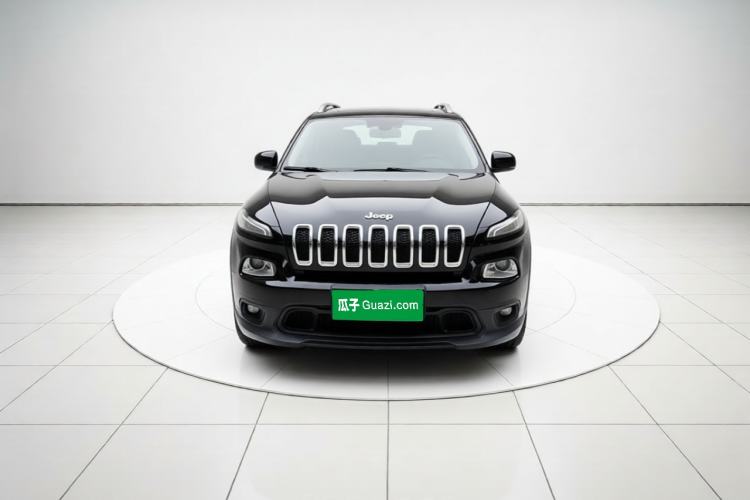 Used Jeep Cherokee 2016 2.4L Leading Smart Version Front