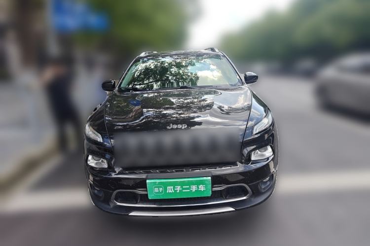 Used Jeep Cherokee 2016 2.4L Professional Edition Front