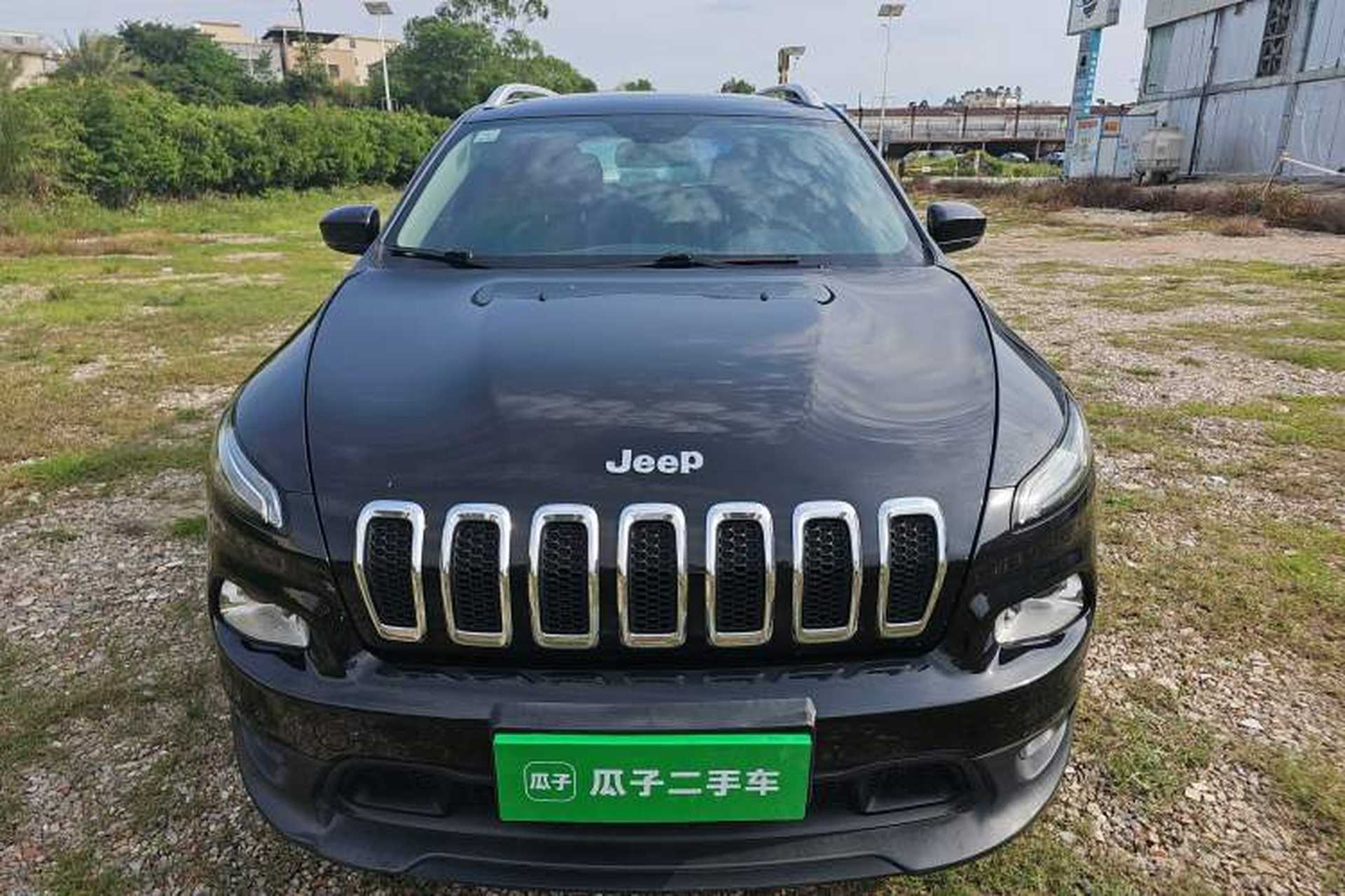 Used Jeep Cherokee 2016 2.0L Leading Edition Front