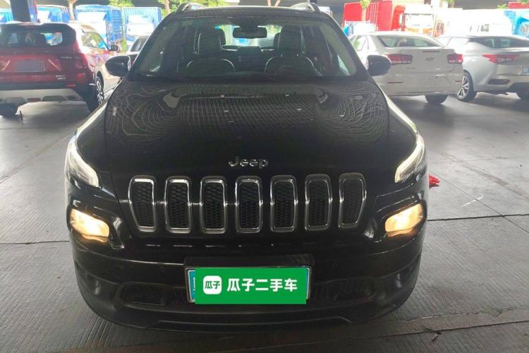 Used Jeep Cherokee 2016 2.4L Leading Edition Front