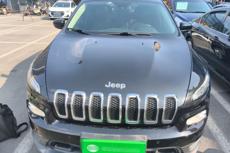 Used Jeep Cherokee 2016 2.4L Leading Edition Front