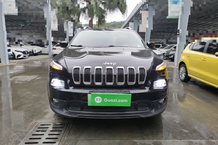 Used Jeep Cherokee 2016 2.4L Leading Edition Front