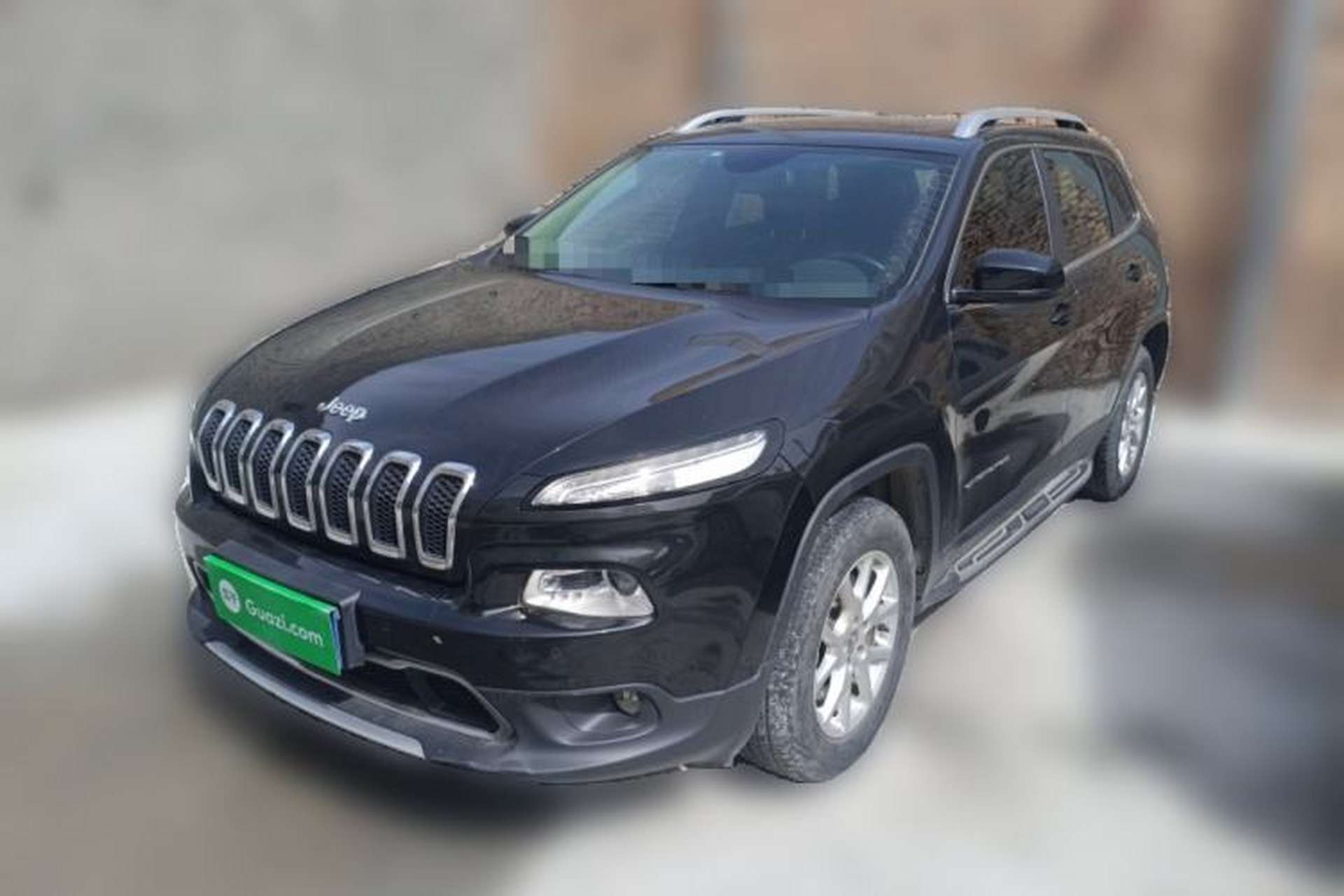 Used Jeep Cherokee 2016 2.4L Professional Smart Version Front Left 45 Deg