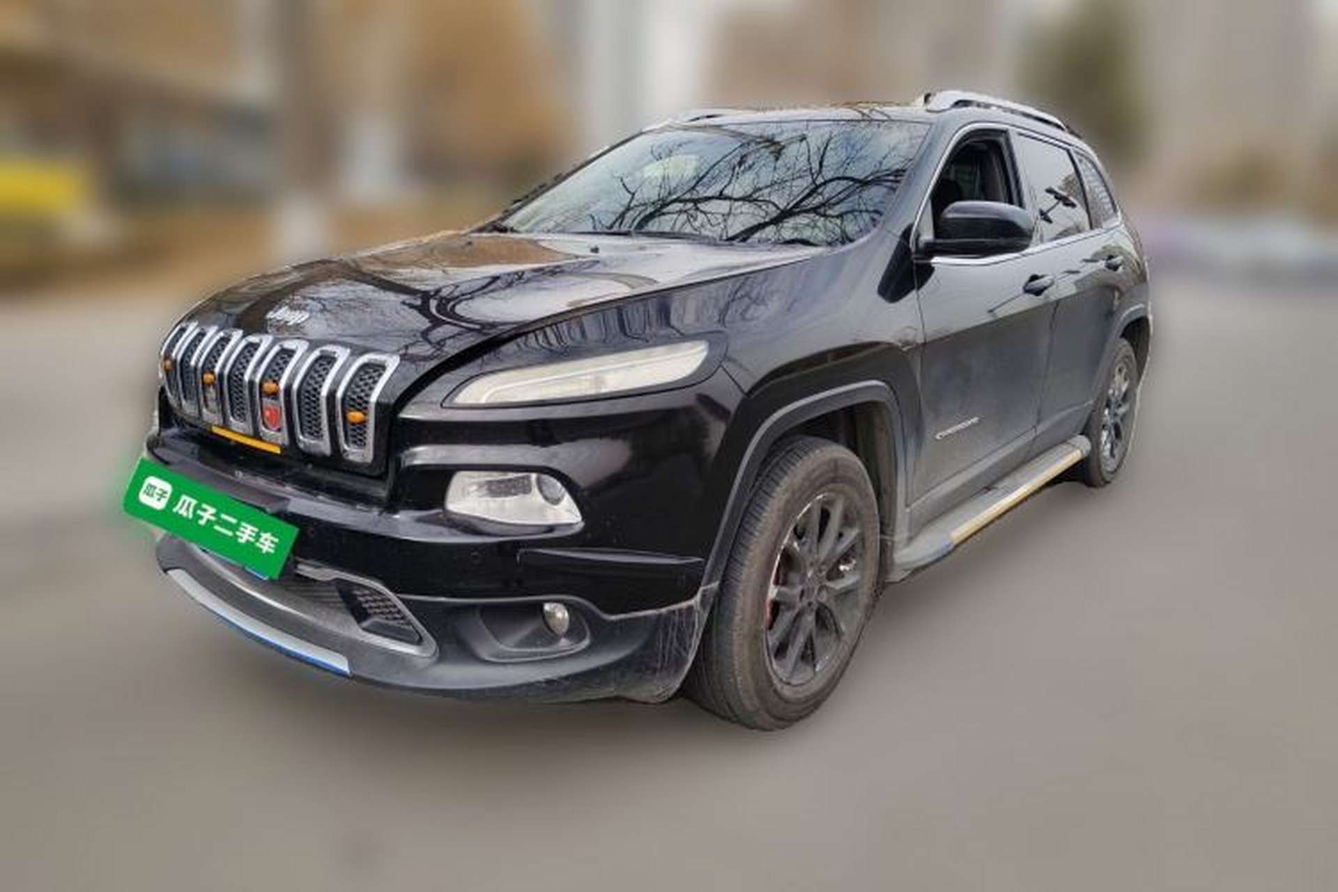 Used Jeep Cherokee 2016 2.4L Professional Smart Version Front Left 45 Deg
