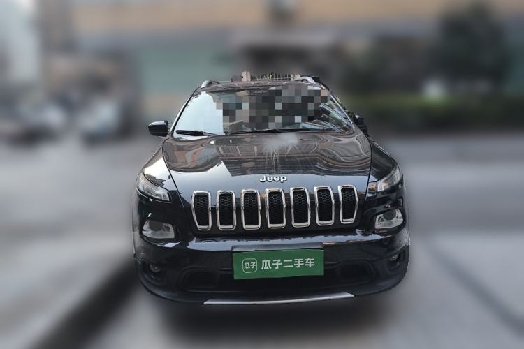 Used Jeep Cherokee 2016 2.4L Leading Smart Version Front