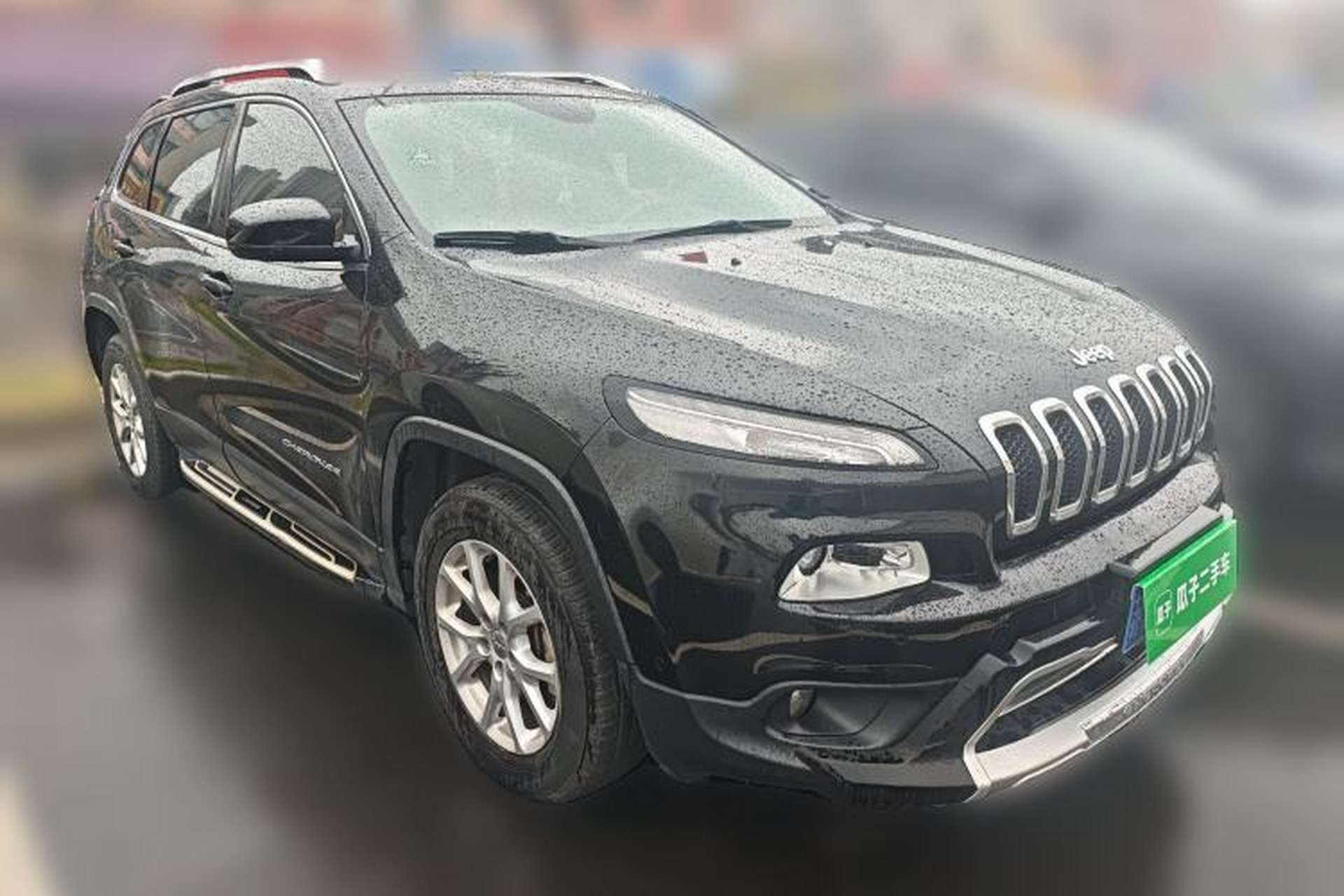 Used Jeep Cherokee 2016 2.4L Professional Smart Version Front Right 45 Deg