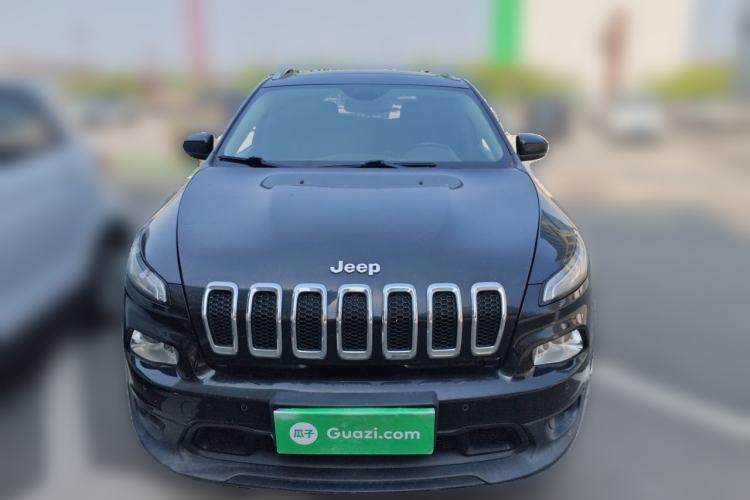 Used Jeep Cherokee 2016 2.4L Leading Edition Front