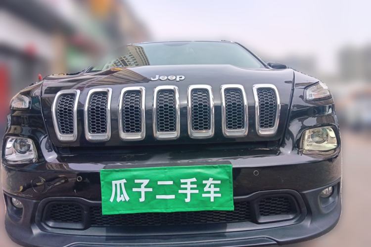 Used Jeep Cherokee 2016 2.4L Leading Edition Front