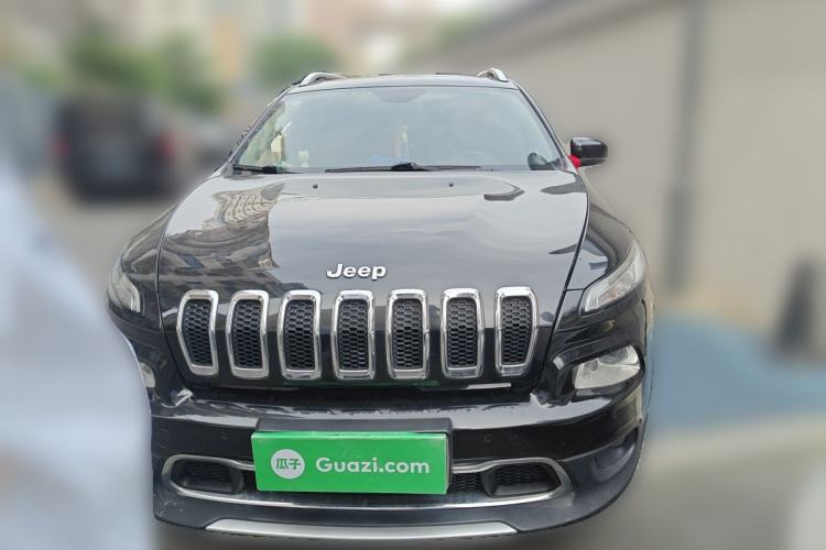 Used Jeep Cherokee 2016 2.4L Professional Smart Version Front