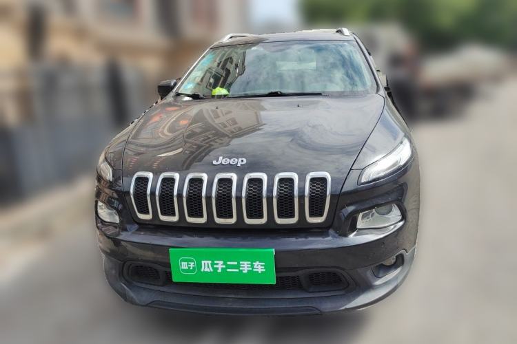 Used Jeep Cherokee 2016 2.4L Leading Edition Front